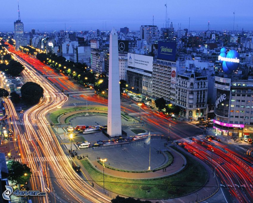 Buenos Aires, ulica, miasto wieczorem
