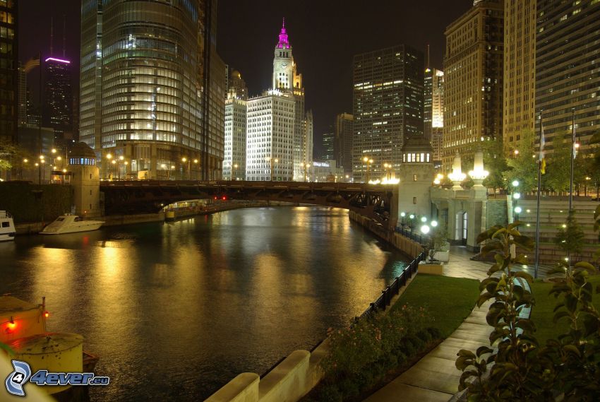 Chicago, wieżowce, rzeka
