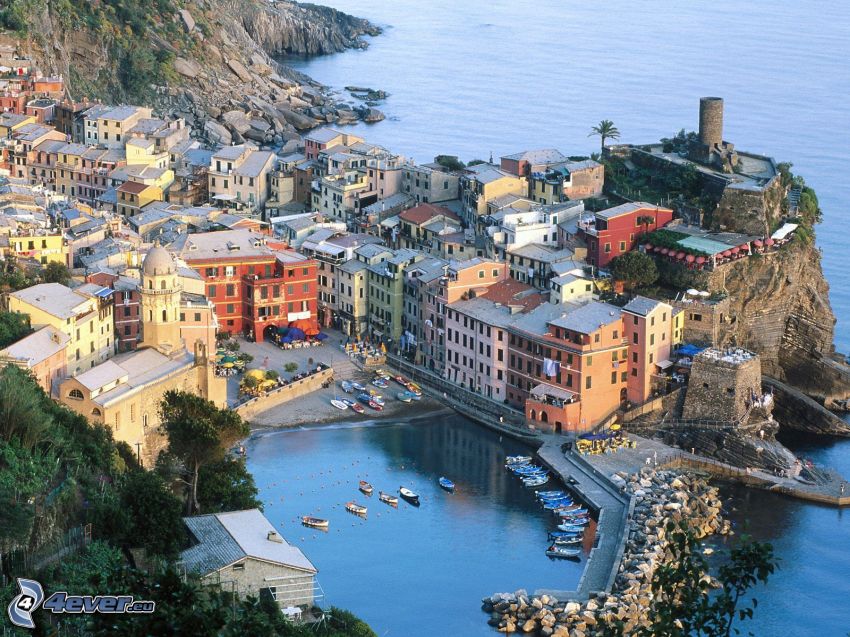 Cinque Terre, Liguria, Włochy, nadmorskie miasto