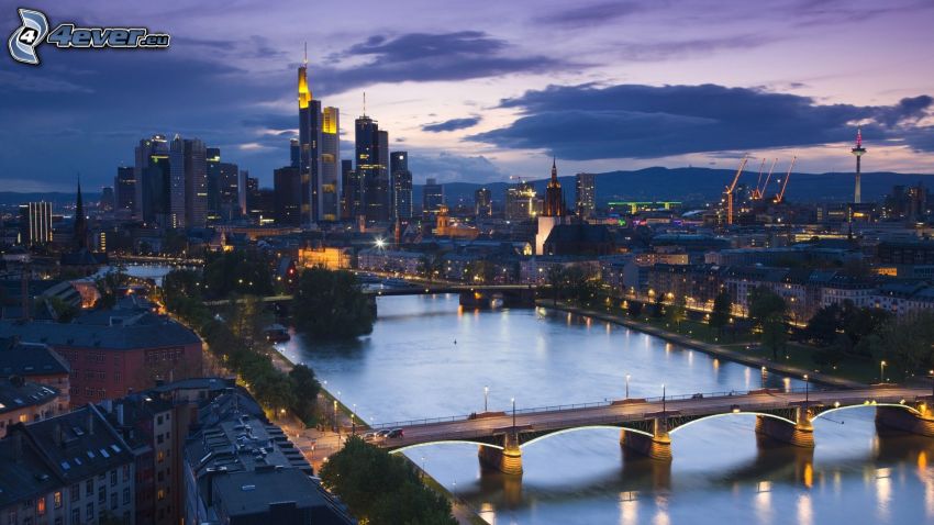 Frankfurt, rzeka, mosty