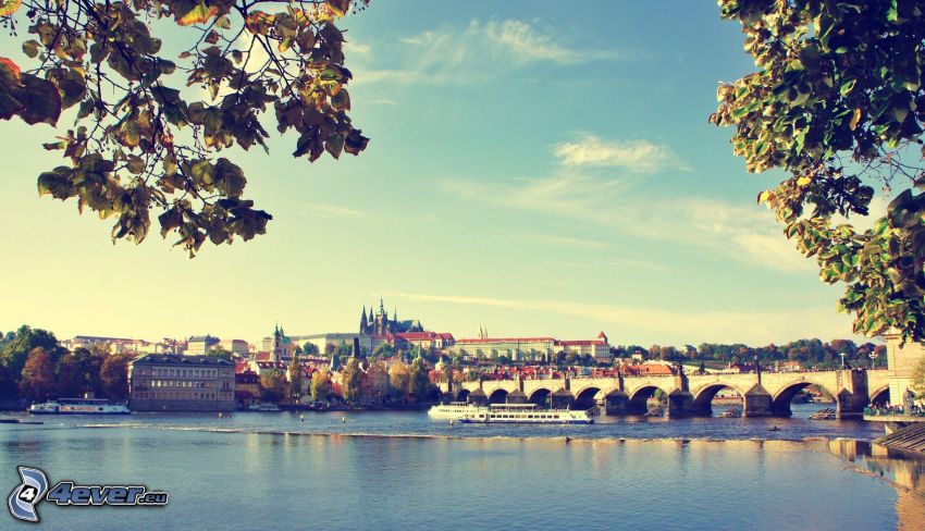 Praga, Most Karola, Wełtawa