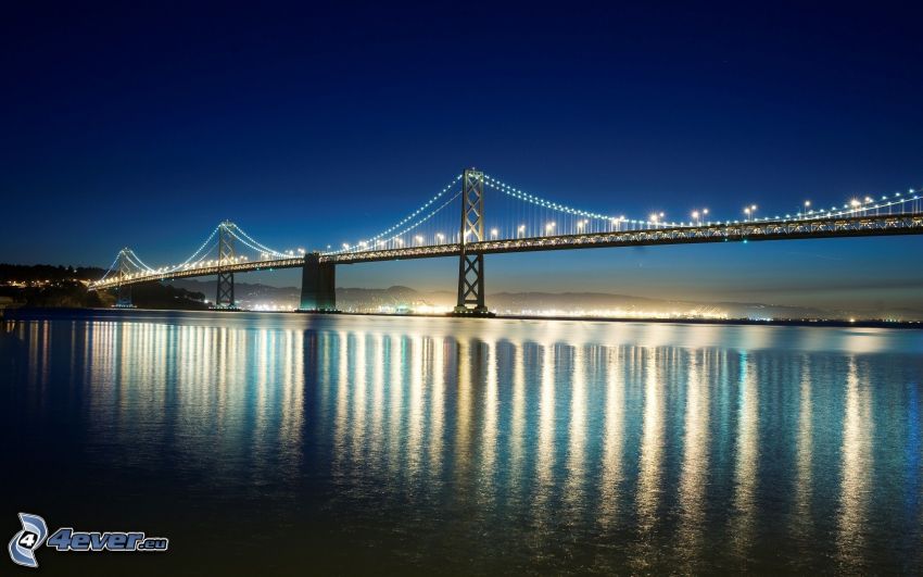 Bay Bridge, oświetlony most