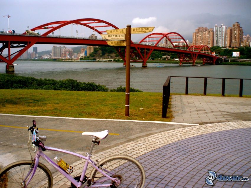Guandu Bridge, chodnik, rower