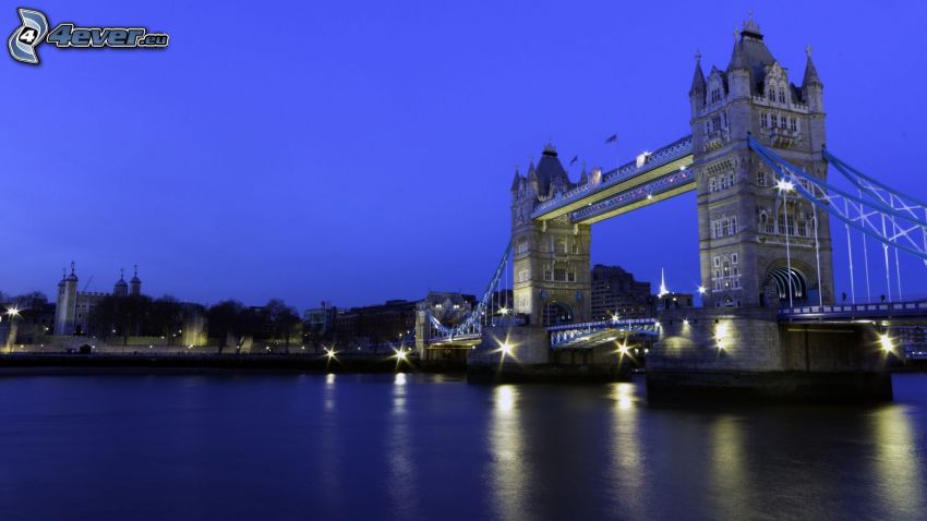 Tower Bridge, Londyn, Anglia, Tamiza, wieczór
