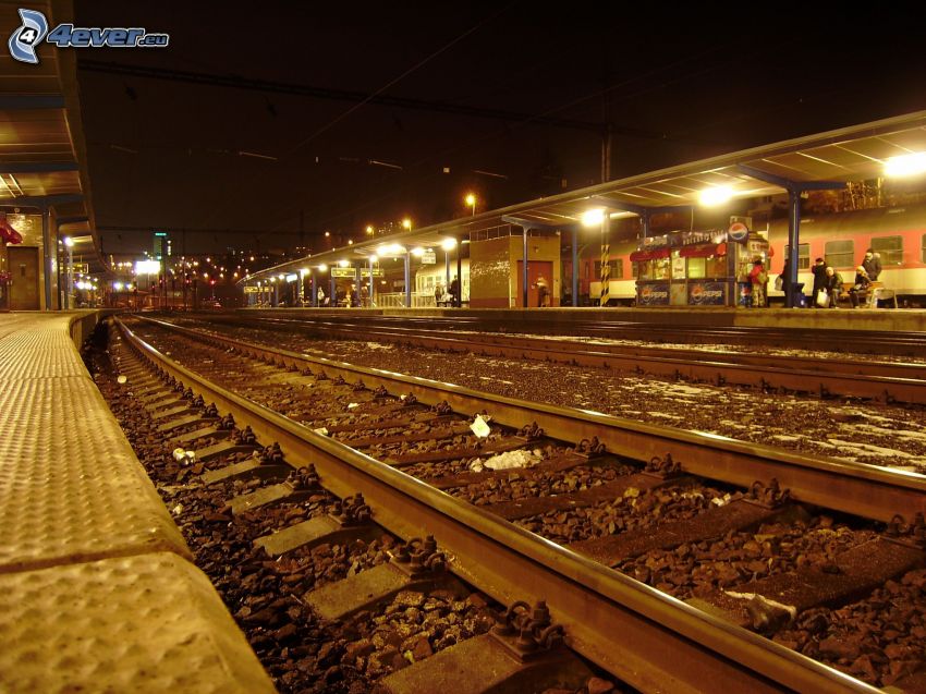 stacja kolejowa, tory kolejowe, Bratislava