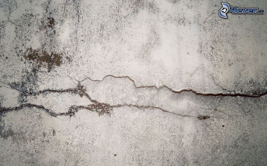 pęknięty beton