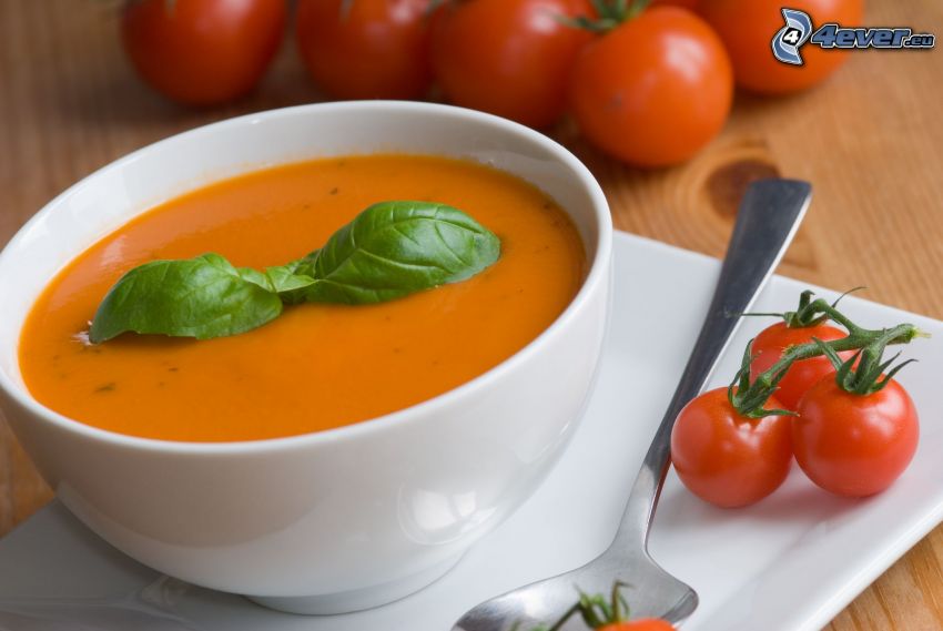 zupa pomidorowa, miska, pomidory, bazylia