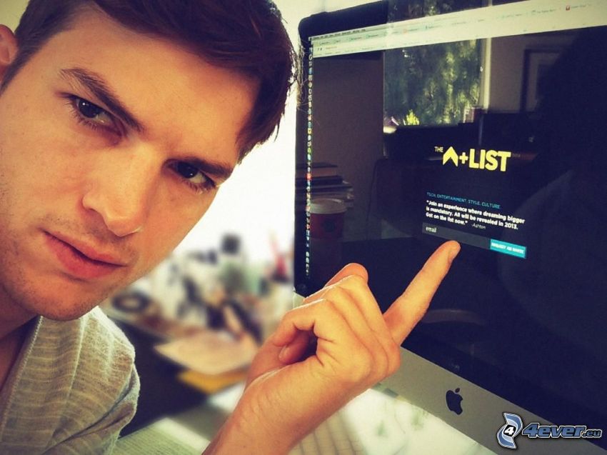 Ashton Kutcher, monitor, Apple