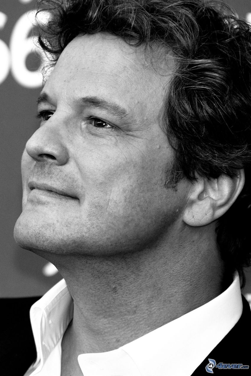 Colin Firth, spojrzenie, czarno-białe zdjęcie