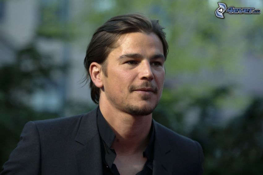 Josh Hartnett