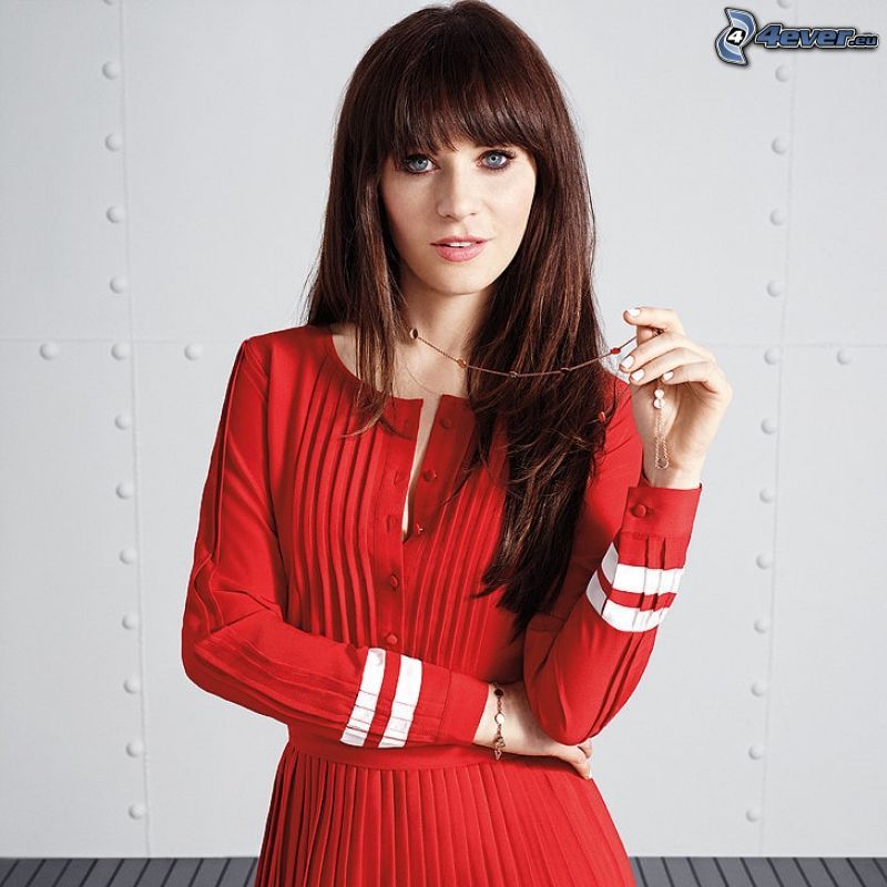 Zooey Deschanel, czerwona sukienka