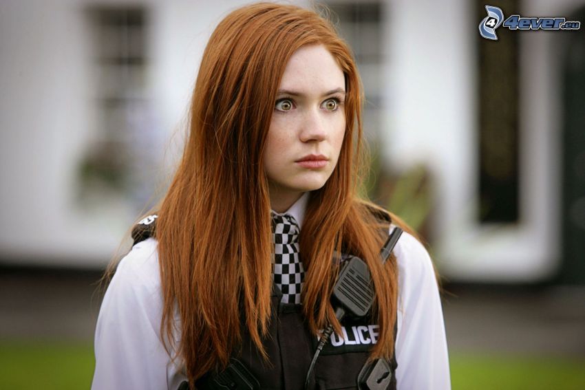 Amy Pond, rudowłosa, spojrzenie