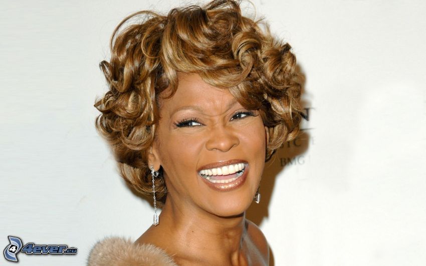 Whitney Houston, śmiech