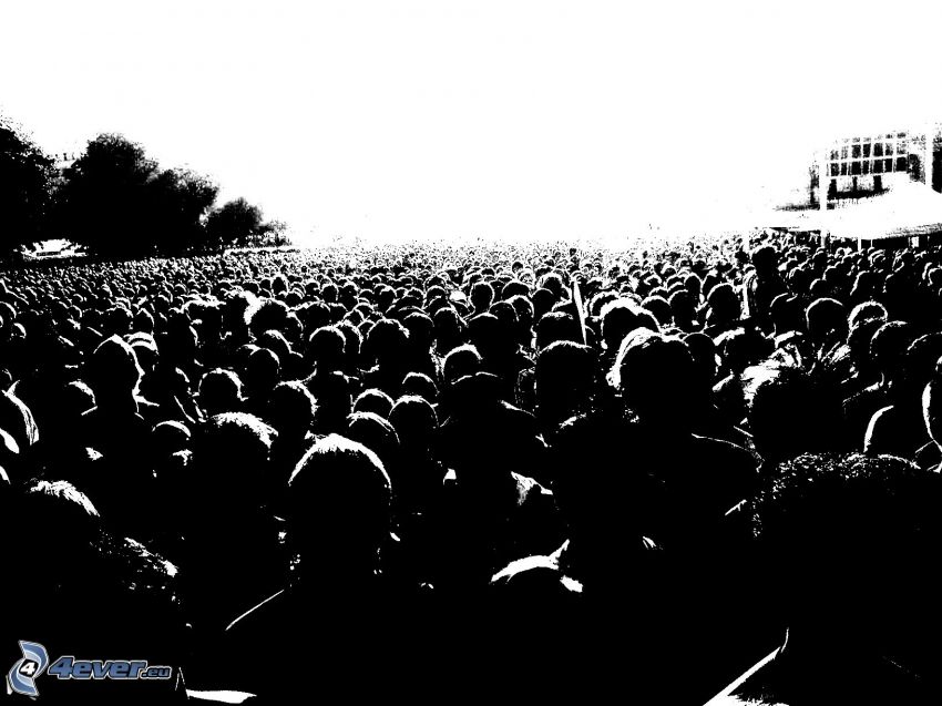 tłum, czarno-białe zdjęcie