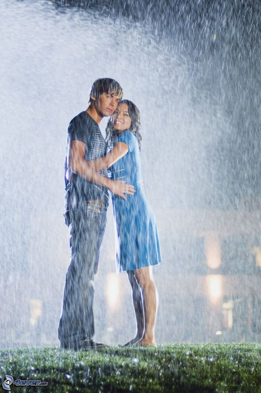 Zac Efron i Vanessa Hudgens, deszcz
