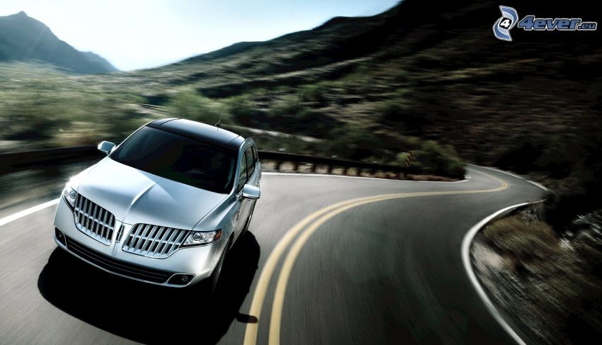 Lincoln MKT, ulica