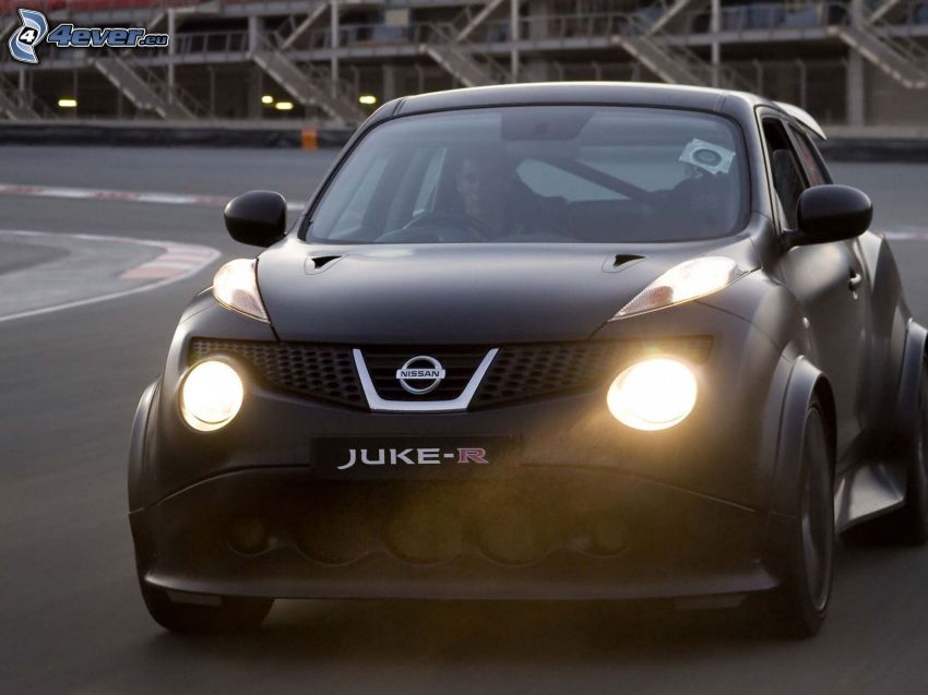Nissan Juke, światła