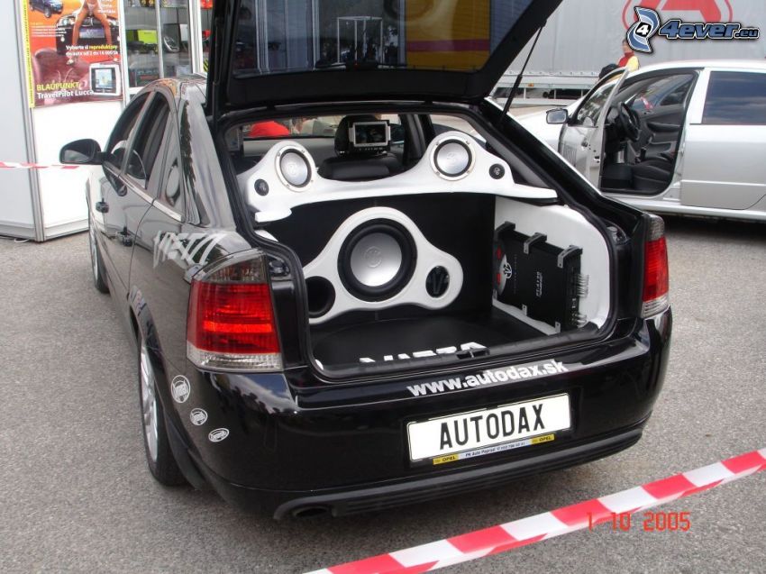 Opel Vectra, głośniki, tuning, autodax