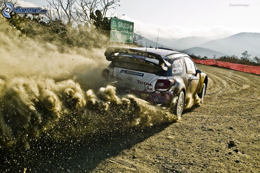Citroën DS3, rajd, pył