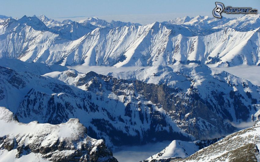 Alpy, zaśnieżone góry