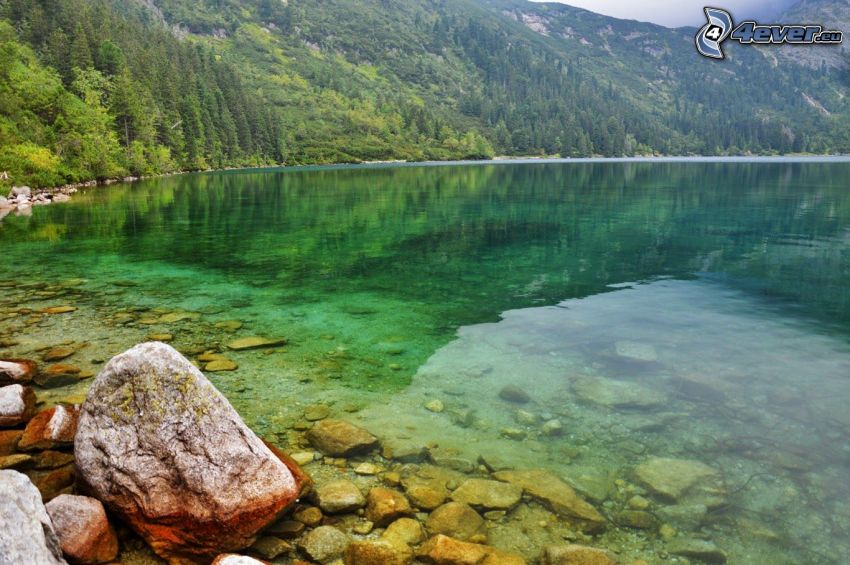 Kolsai Lakes, górskie jezioro