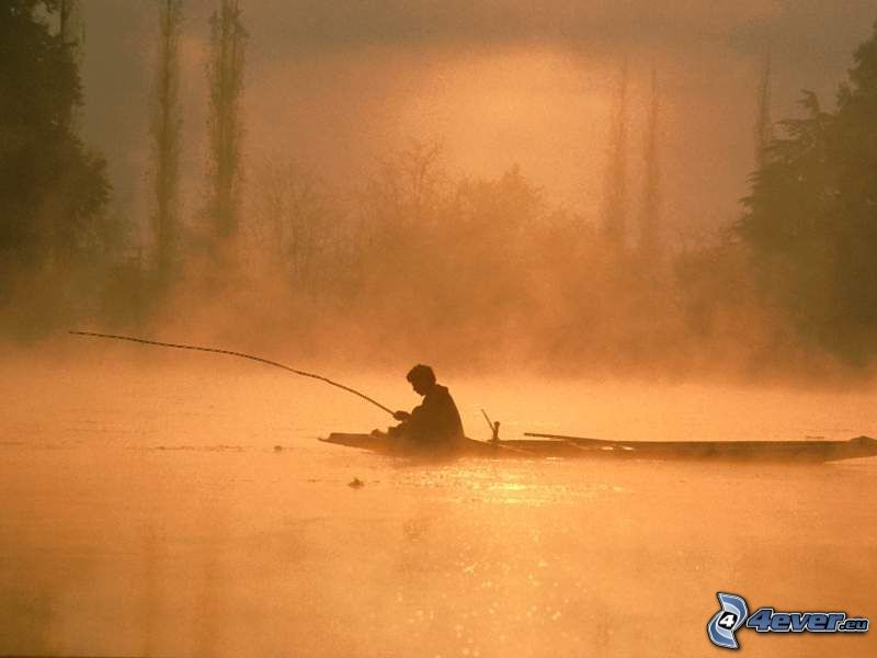 rybak o zachodzie słońca, łódka na rzece, woda