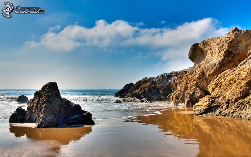 Malibu Beach, Kalifornia, skała w morzu