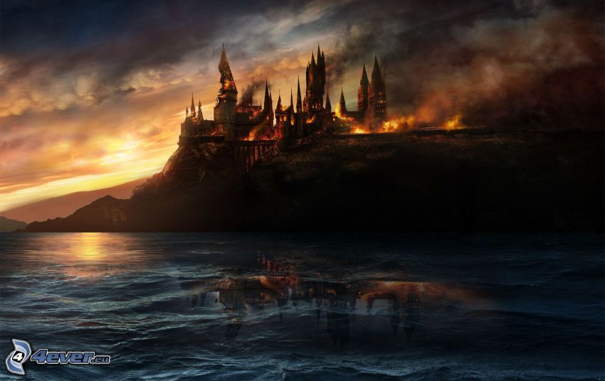 Hogwarts, płonący zamek, ciemne morze