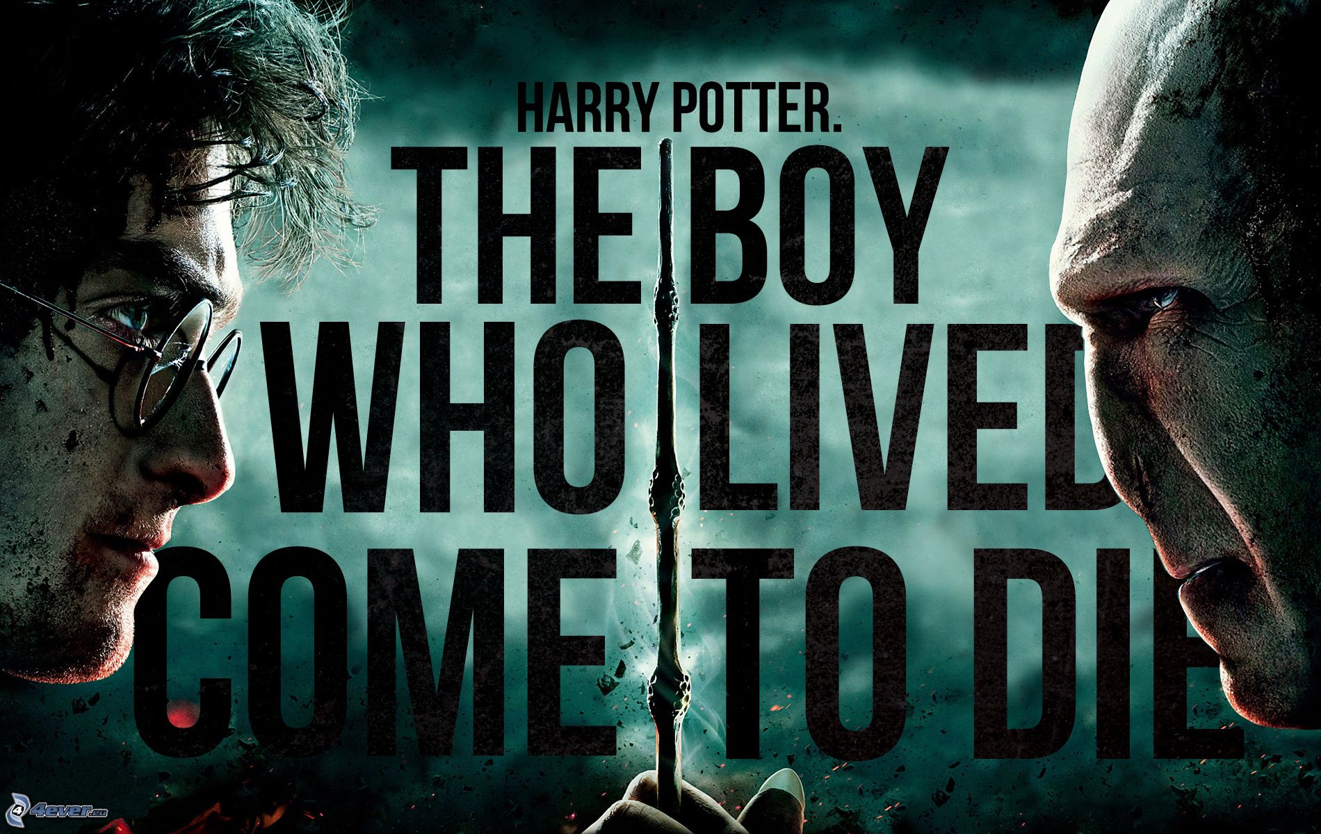 Lord Voldemort po klęsce w straciu z bandą Pottera przerzucił się