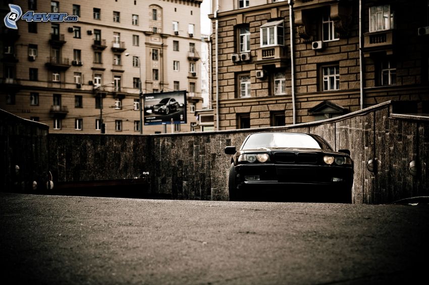BMW 7, ulica, budovy