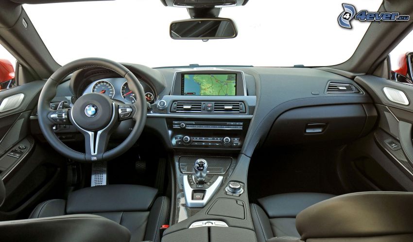 BMW M6, interiér, volant, palubná doska, radiaca páka