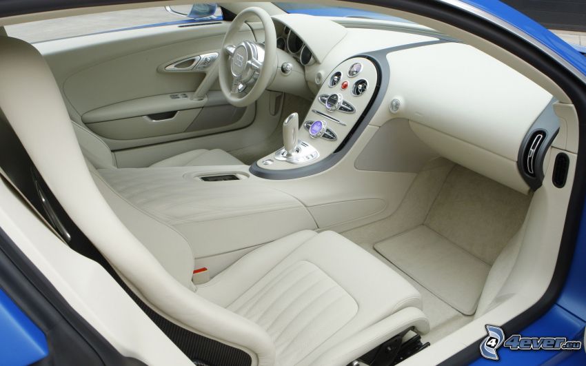 Bugatti Veyron, interiér