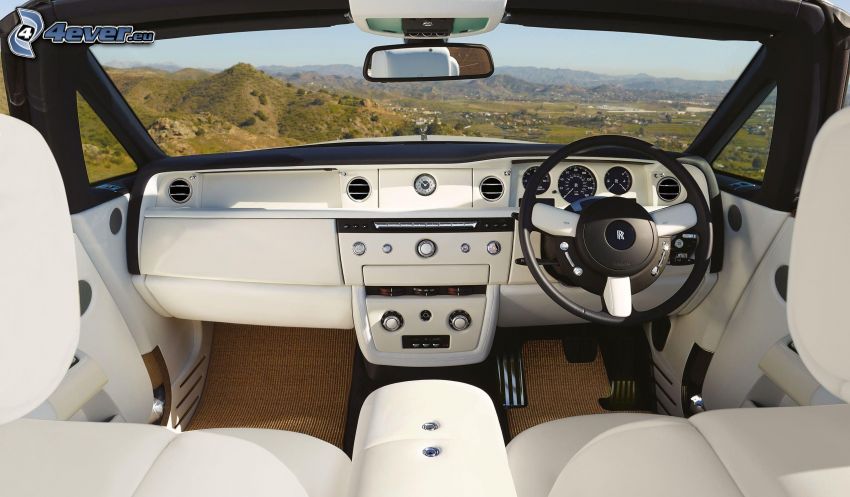 Rolls Royce Phantom, kabriolet, interiér, volant