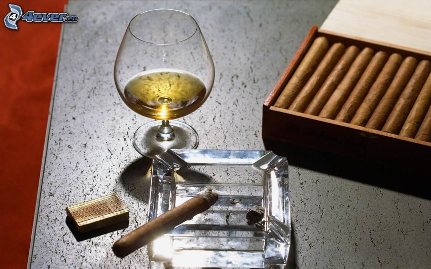 cigary, whisky