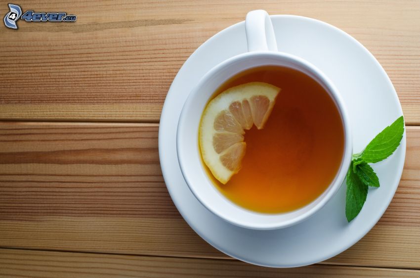 šálka čaju, citrón