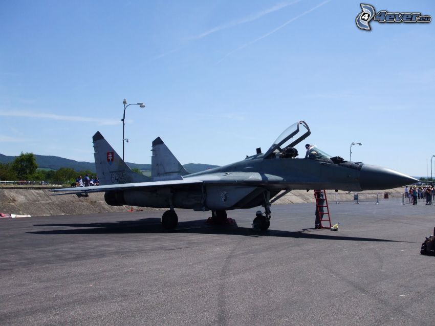 MiG-29