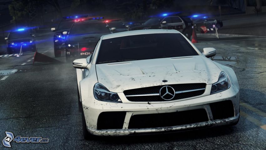 Need For Speed, Mercedes, policajné auto