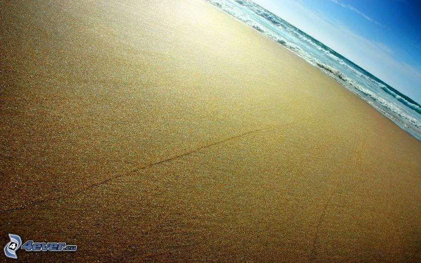piesočná pláž, more