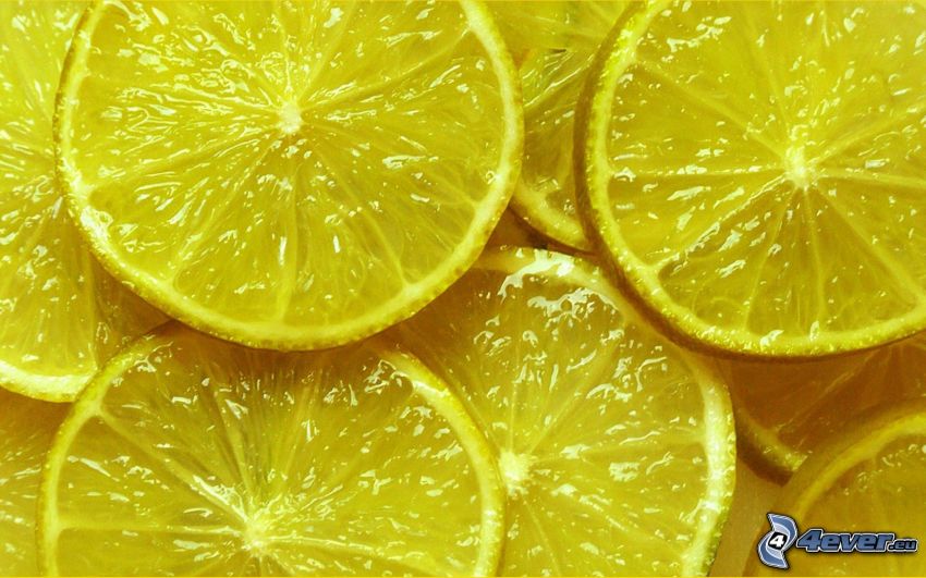 plátky citrónu