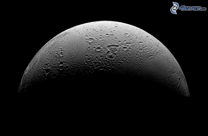 mesiac, Saturn