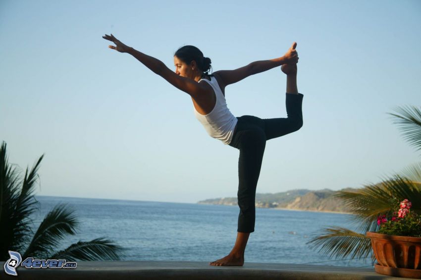 rozcvička, joga, výhľad na more