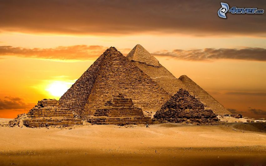 pyramídy v Gize