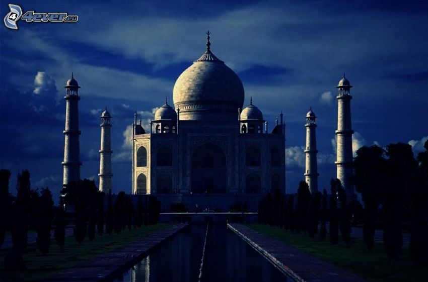 Tádž Mahal, noc