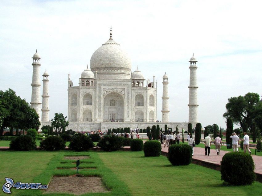 Tádž Mahal, záhrada