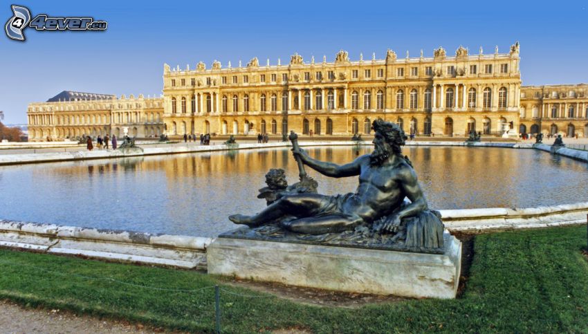 Zámok Versailles, socha, jazero