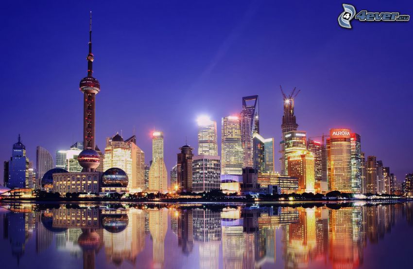 Šanghaj, mrakodrapy, nočné mesto