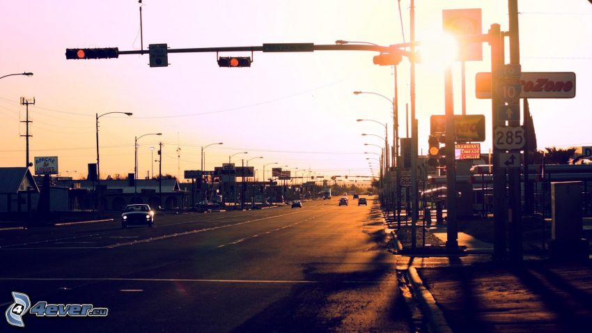 ulica, semafor, západ slnka