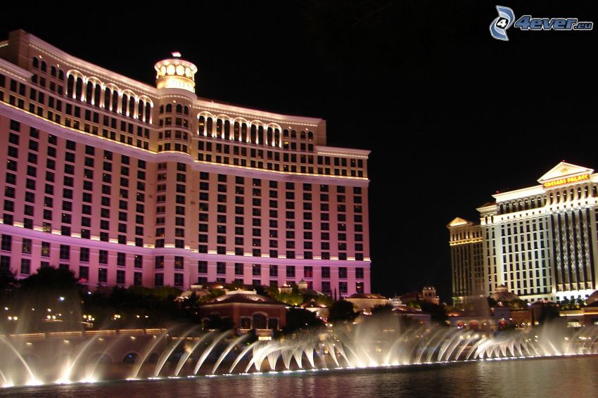 hotel Bellagio, Las Vegas, fontána, nočné mesto