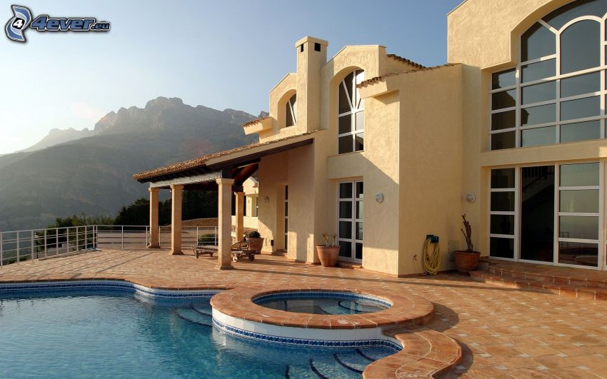 luxusný dom, bazén