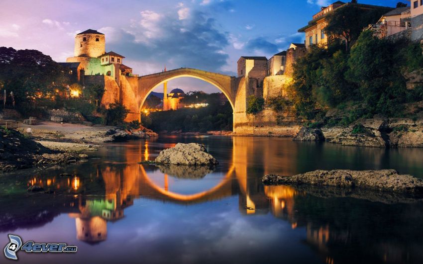 Stari Most, večer, odraz, Neretva, Mostar
